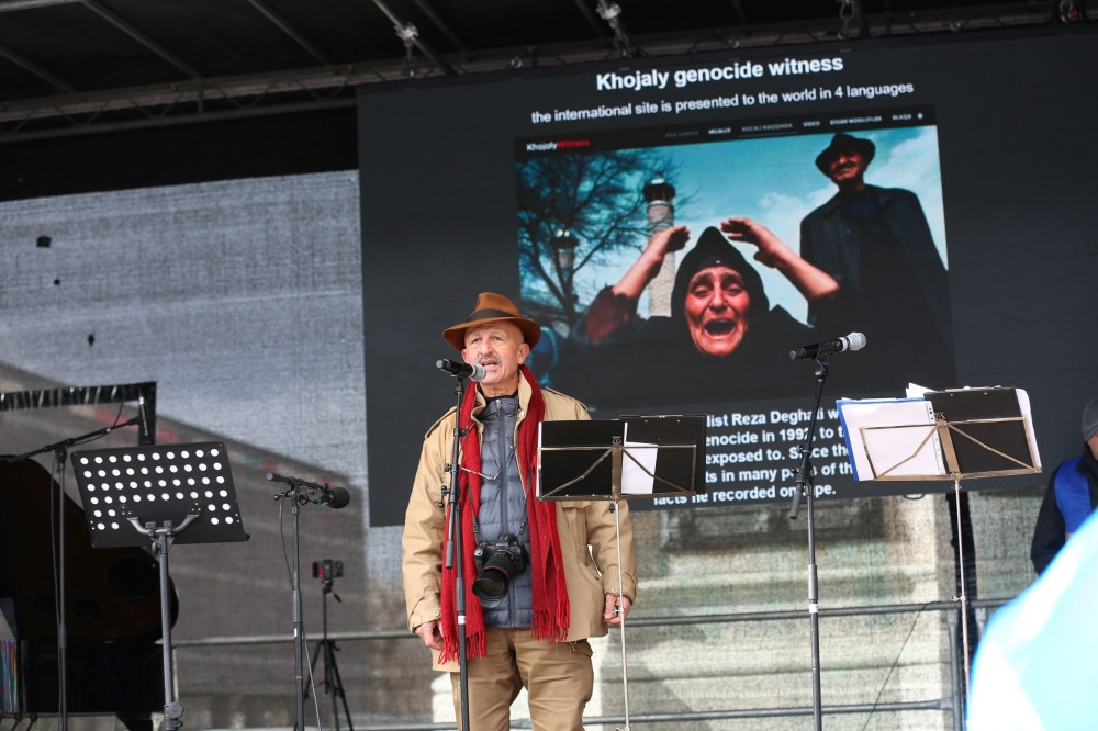 Tanınmış fotojurnalist Reza Deqatinin yeni saytı Xocalı soyqırımını dünyaya çatdırır